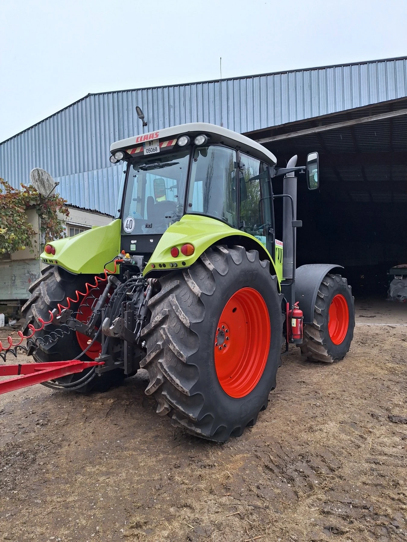 Трактор Claas Arion 630 c - изображение 4