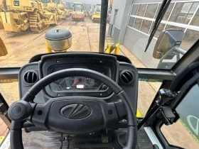 Багер Case VX90, снимка 5