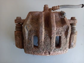 Спирачен апарат преден десен Хюндай Теракан 2.9црди 