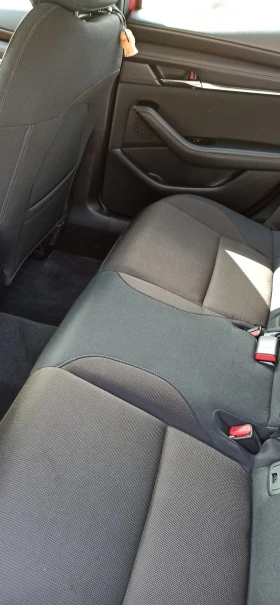 Mazda 3 Skyaktiv G Preferred+ , снимка 17
