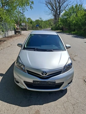 Обява за продажба на Toyota Yaris 1.3 VVTI ~15 700 лв. - изображение 1