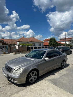     Mercedes-Benz E 320