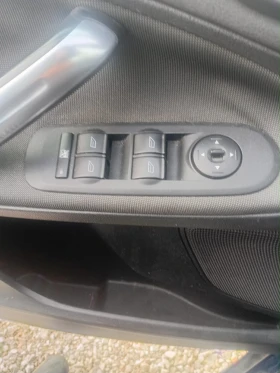 Ford S-Max - 2500 € / 4889.57 лв. - 77293929 10