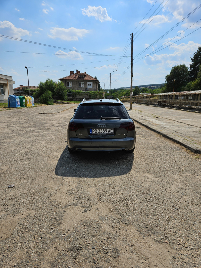 Audi A4, снимка 4 - Автомобили и джипове - 46316579