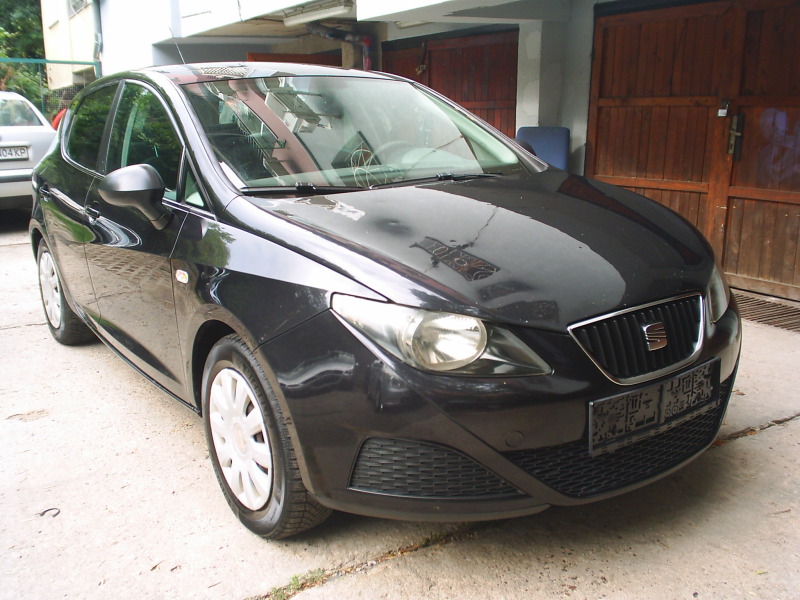 Seat Ibiza 1.4 16V 84к.с, снимка 1 - Автомобили и джипове - 47012706