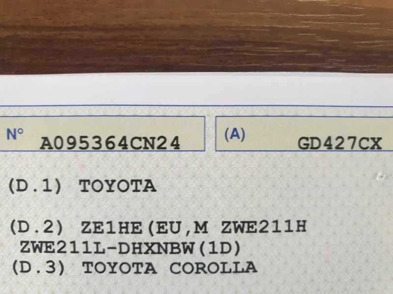 Toyota Corolla 1.8HYBRID* EURO6D* LED* АВТОМАТИК* , снимка 16 - Автомобили и джипове - 47343994