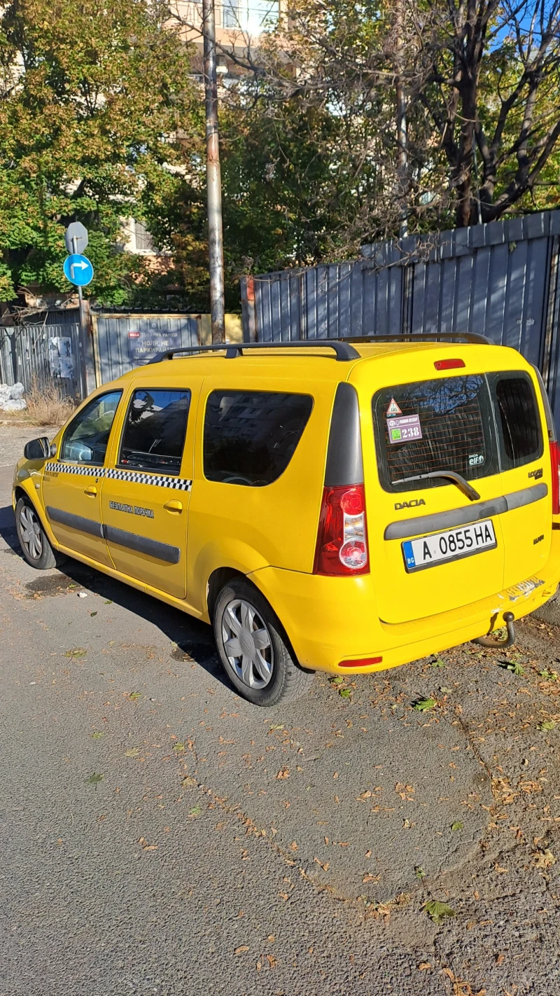 Dacia Logan, снимка 3 - Автомобили и джипове - 47695459