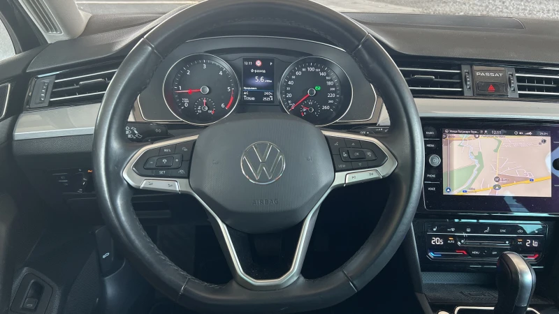 VW Passat Business 2.0 TDI SCR DSG, снимка 12 - Автомобили и джипове - 47880287