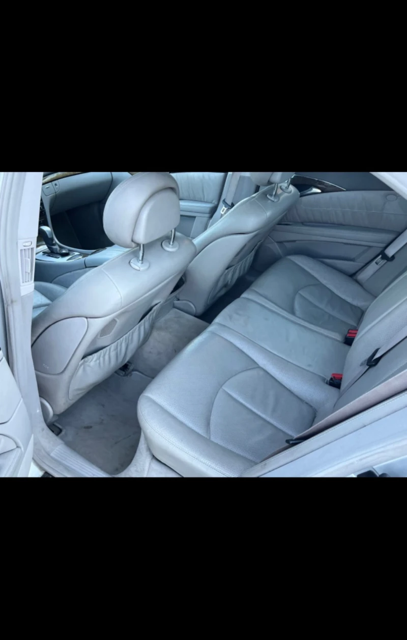 Mercedes-Benz E 320, снимка 8 - Автомобили и джипове - 49228930