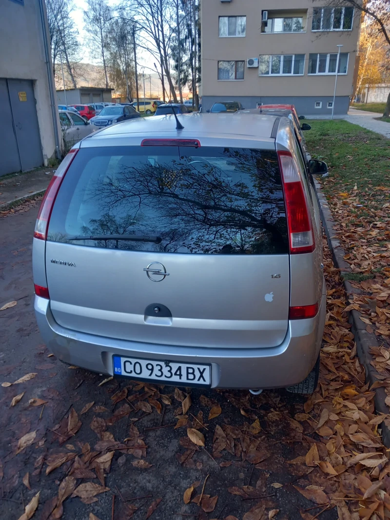 Opel Meriva, снимка 2 - Автомобили и джипове - 52403584