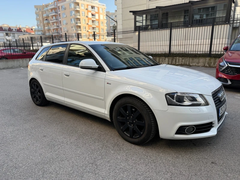 Audi A3 2.0 TDI 140кс S-line Facelift, снимка 4 - Автомобили и джипове - 52940564