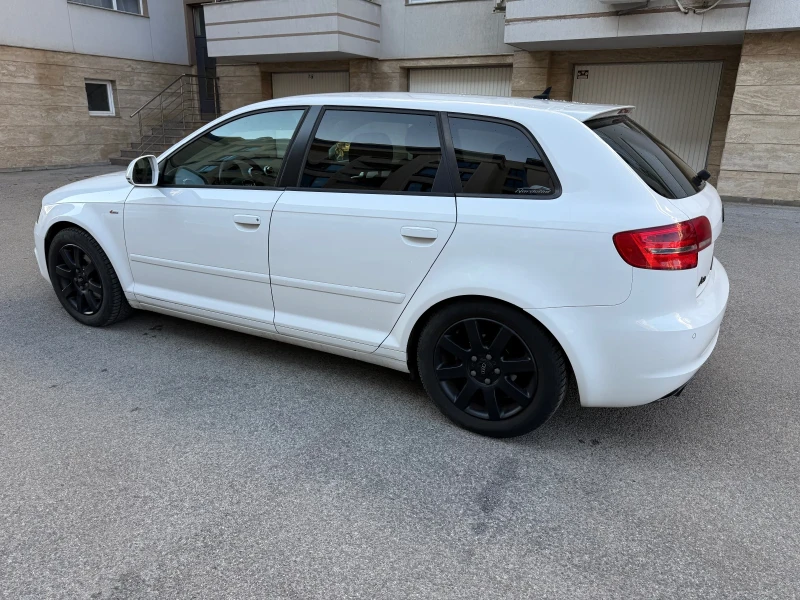 Audi A3 2.0 TDI 140кс S-line Facelift, снимка 5 - Автомобили и джипове - 52940564