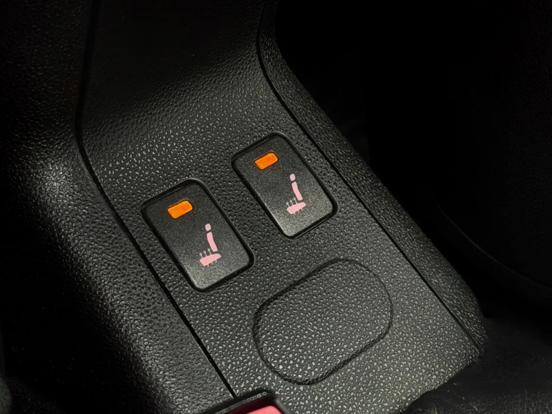 Alfa Romeo MiTo 1.4T 155к.с. / Кожа / QV / BOSE, снимка 13 - Автомобили и джипове - 53278188