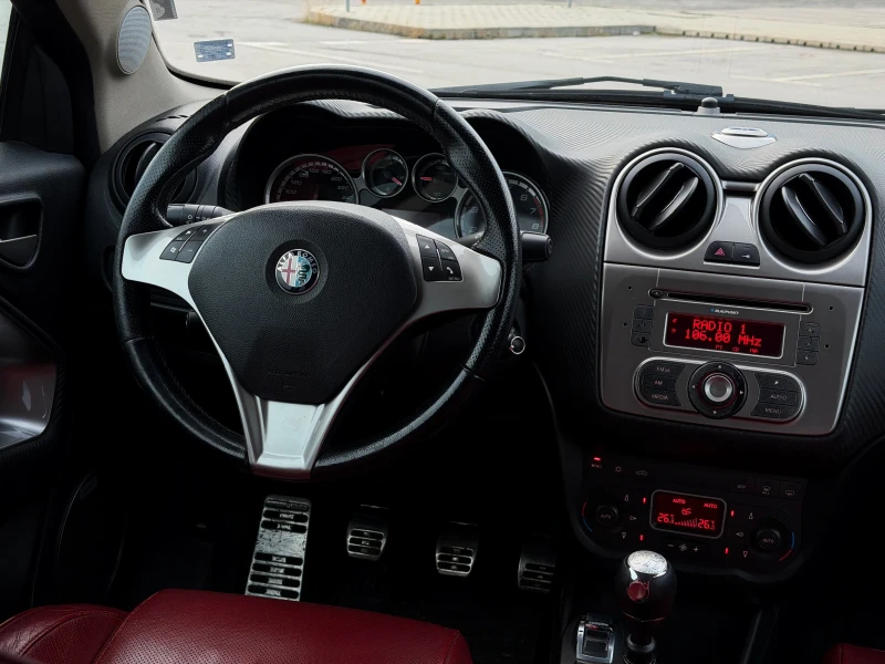 Alfa Romeo MiTo 1.4T 155к.с. / Кожа / QV / BOSE, снимка 10 - Автомобили и джипове - 53278188