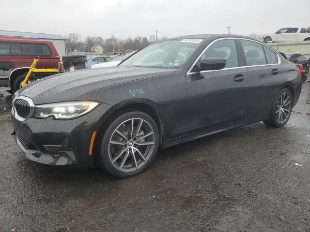 BMW 330 XI* Sport line* AMBIENT* APPLE CARPLAY, снимка 3 - Автомобили и джипове - 48636122