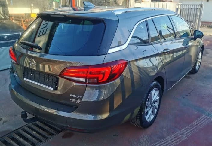Opel Astra Sport Tourer 1.6 CDTI Innovation | Mobile.bg � ����������� 12