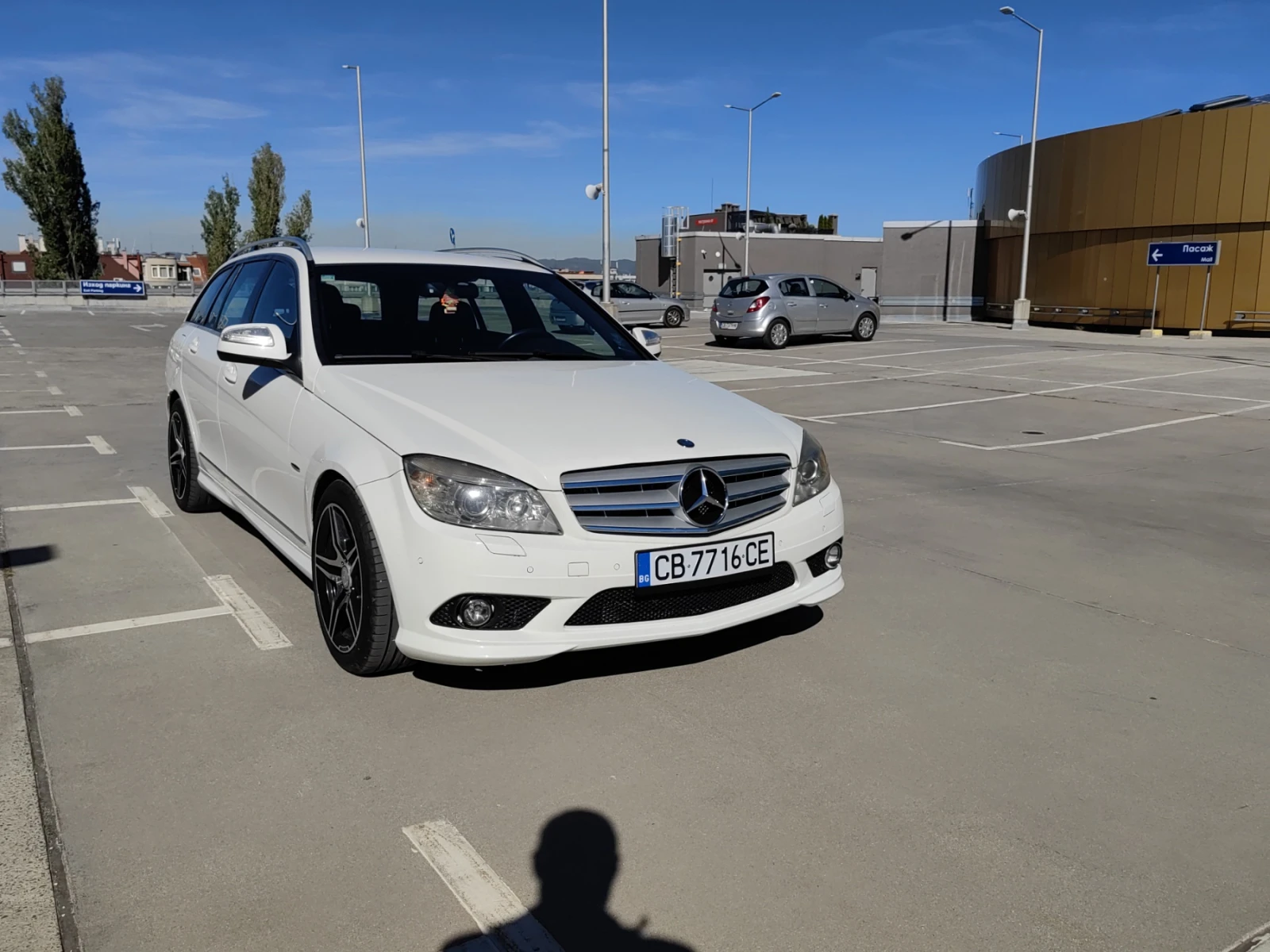 Mercedes-Benz C 320 7G AMG-Line - изображение 2