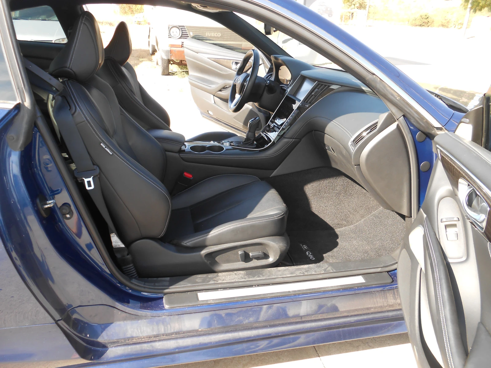 Infiniti Q 60S-AWD-3.0T-360kameri-keyless-70.000km | Mobile.bg — изображение 17