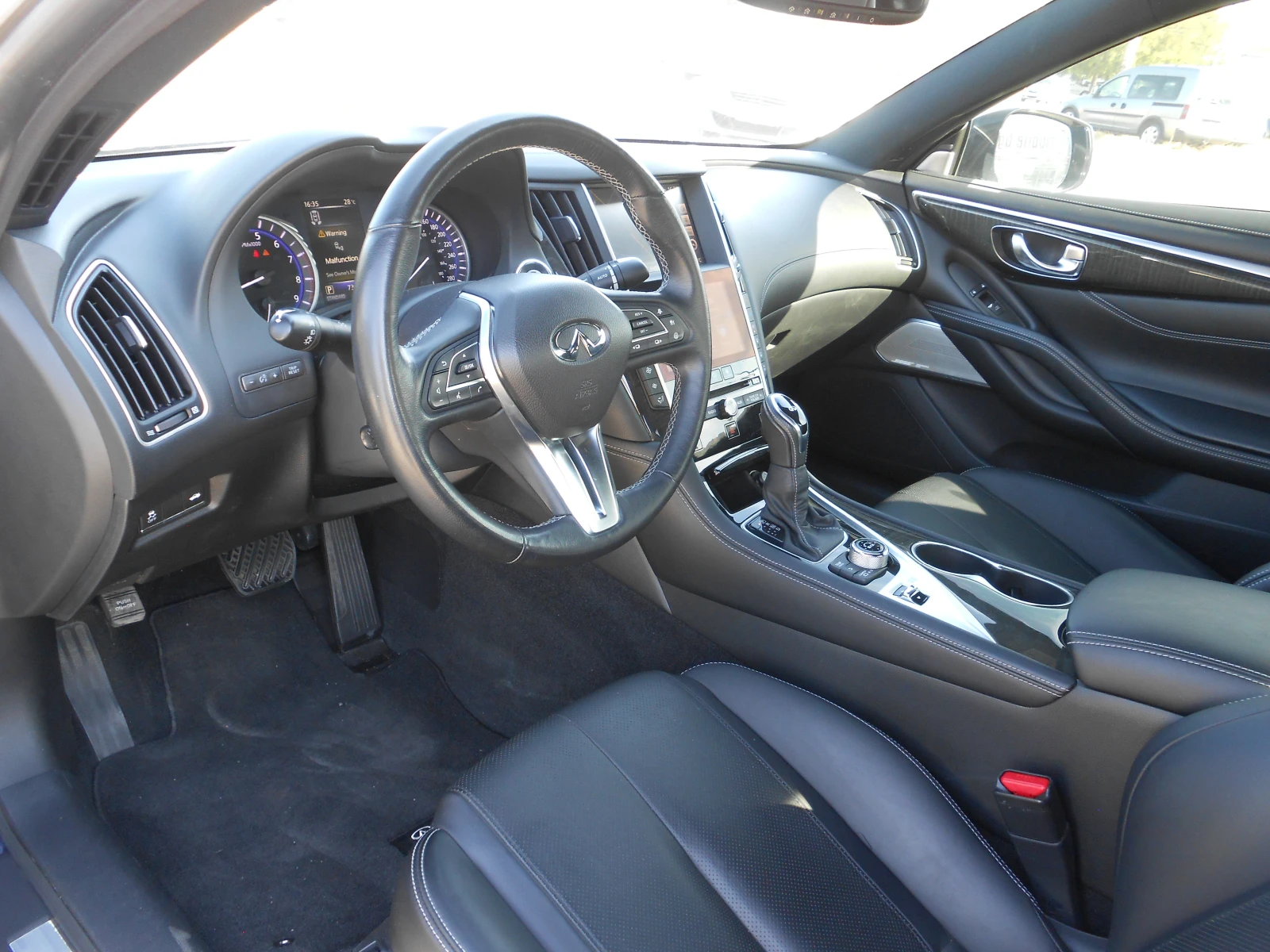 Infiniti Q 60S-AWD-3.0T-360kameri-keyless-70.000km | Mobile.bg — изображение 13