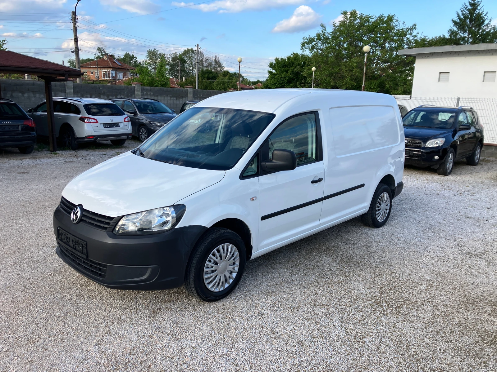 VW Caddy 2.0 MAXI - изображение 4