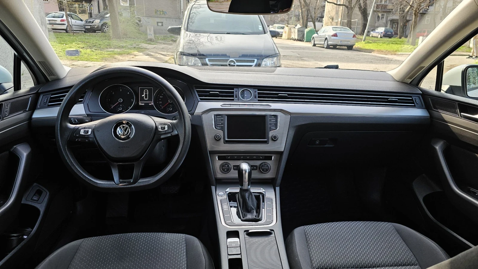 VW Passat Variant | Mobile.bg   11