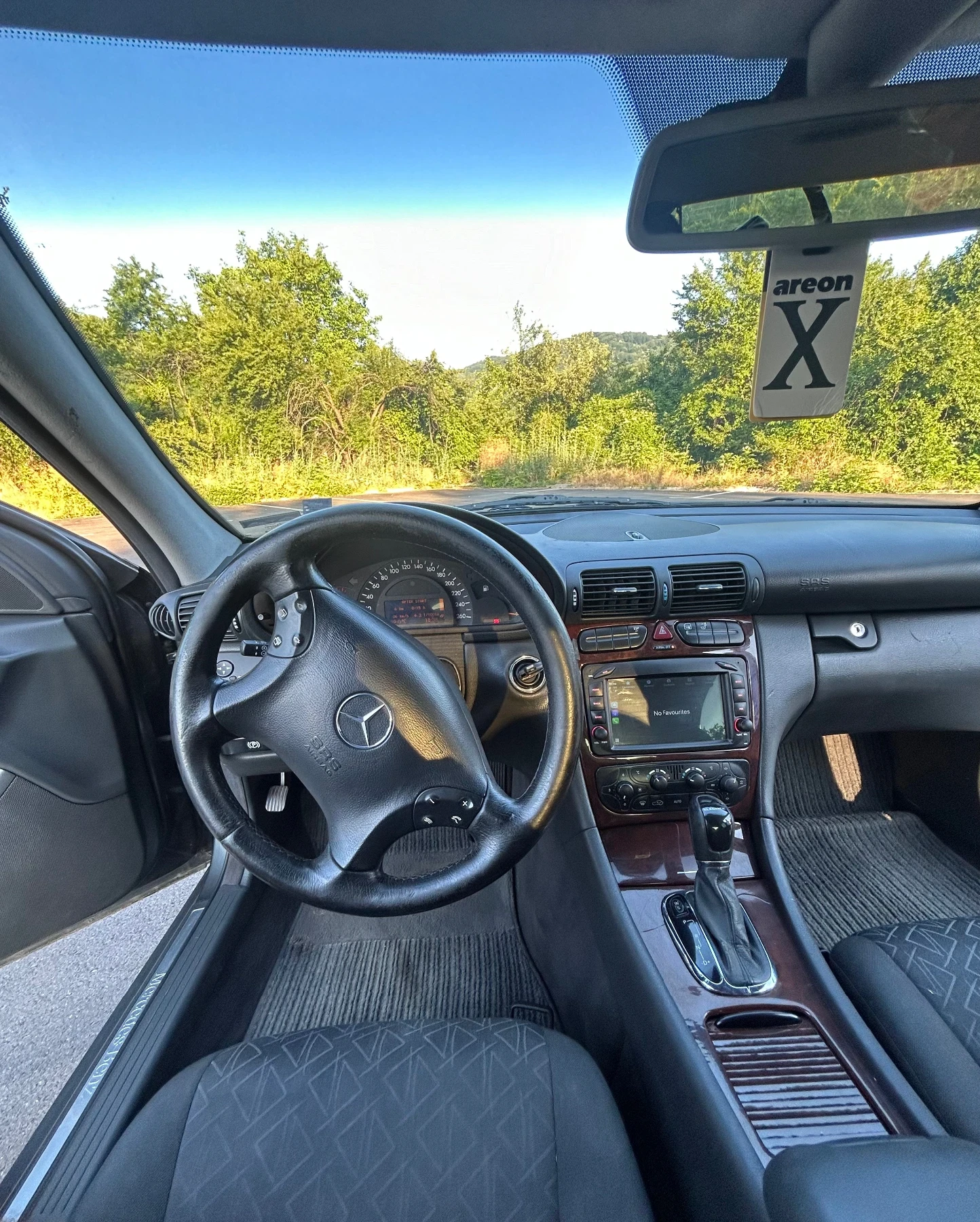 Mercedes-Benz C 220 Elegance  - изображение 8
