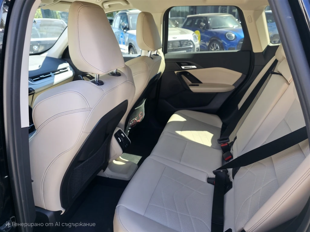 BMW iX1 xDrive30 - изображение 8