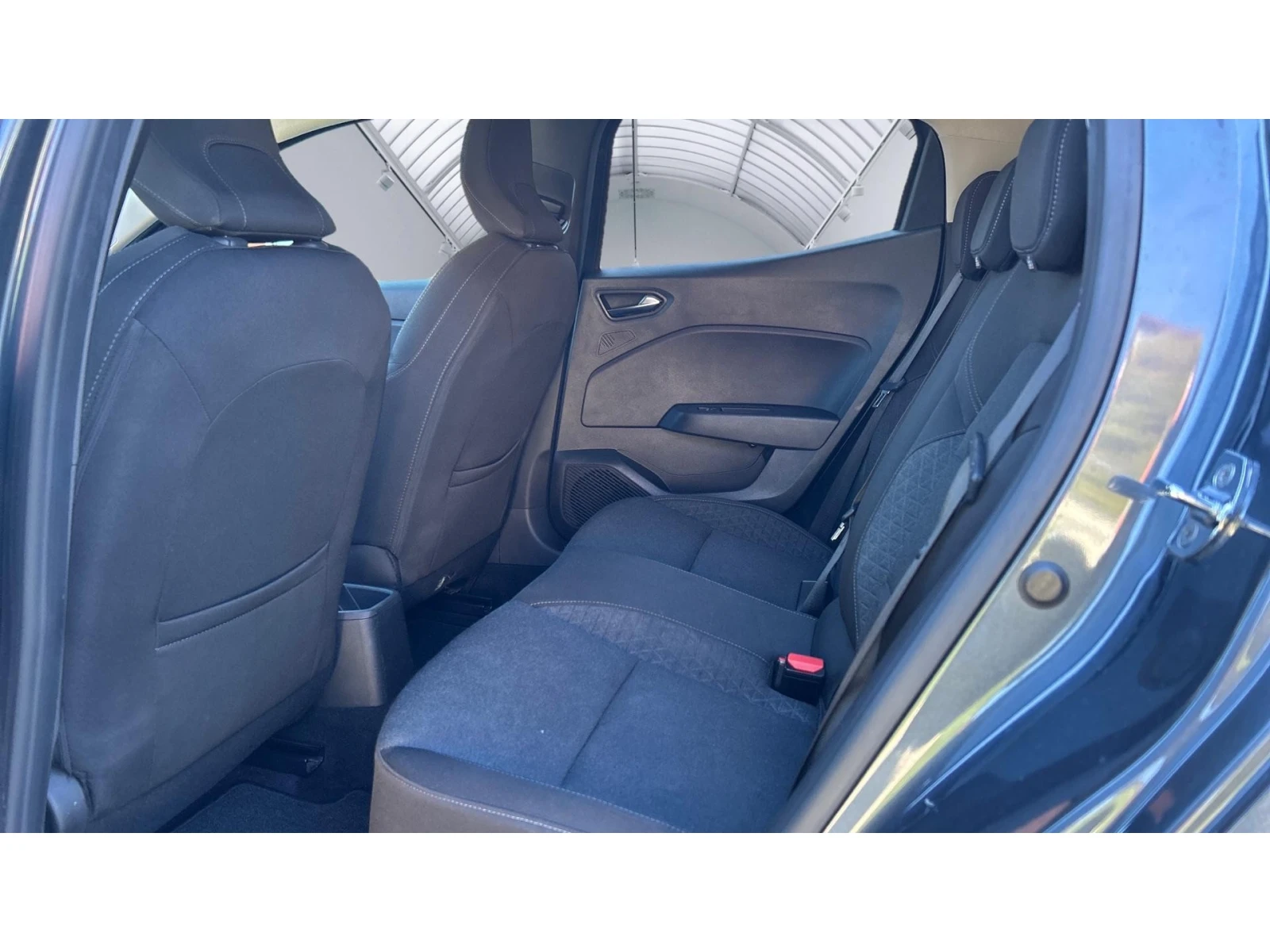 Renault Clio Tce 90 BVM6 S&S ZEN, Месечна вноска от 277 лв. - изображение 9