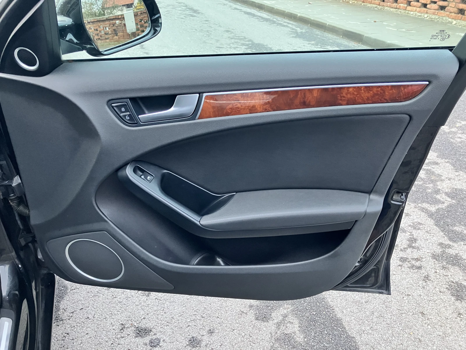 Audi A4 B8 - изображение 8