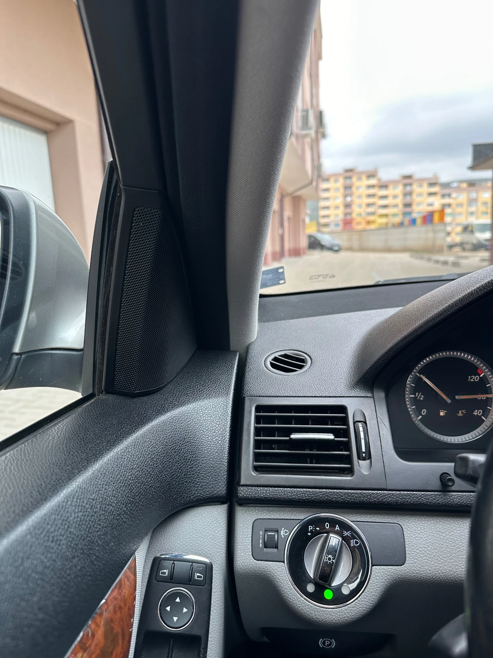 Mercedes-Benz C 220 C220 OM646 / Harman Kardon | Mobile.bg � ����������� 8