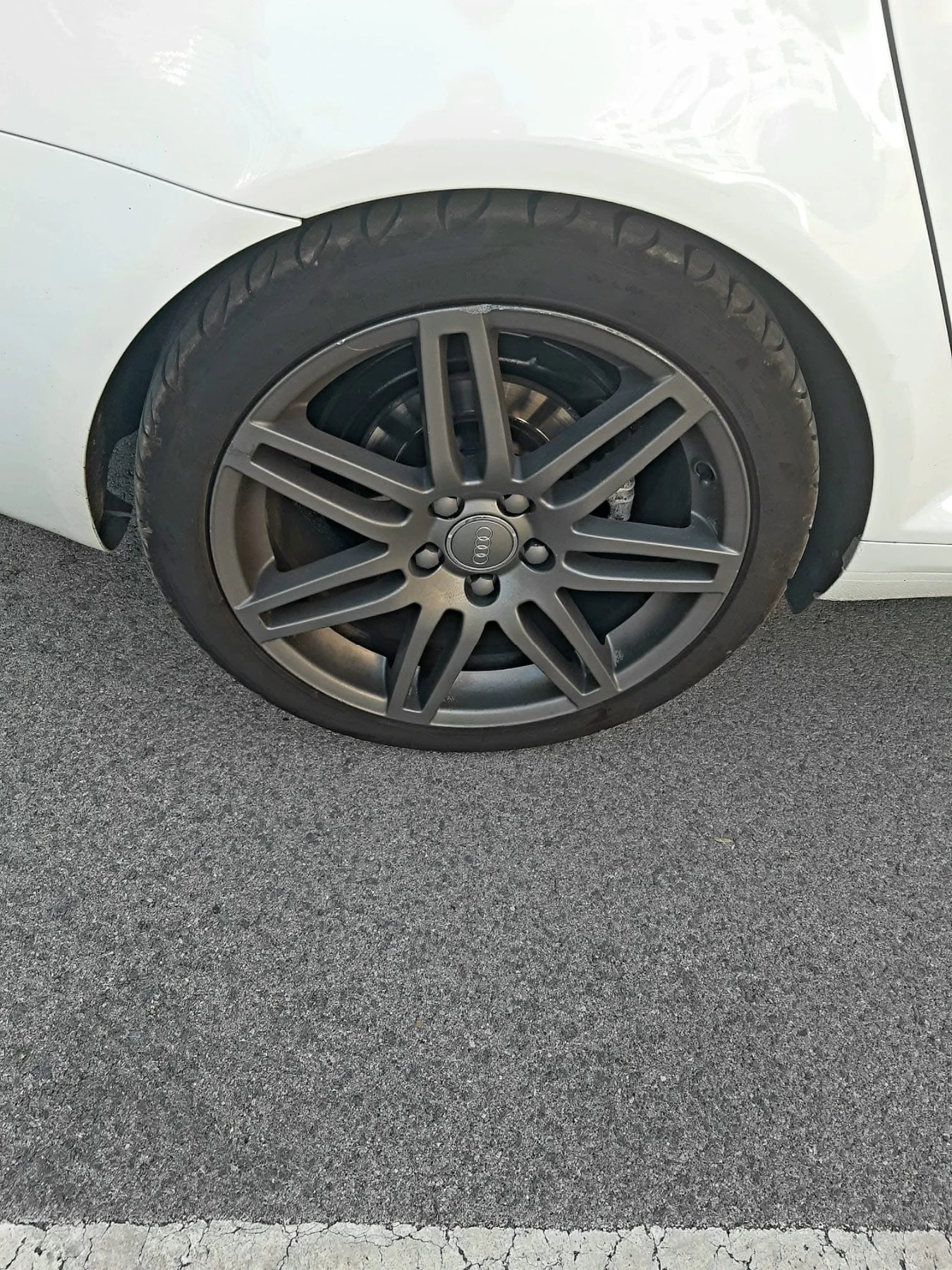 Audi A3 2.0 TDI 140кс S-line Facelift - изображение 2