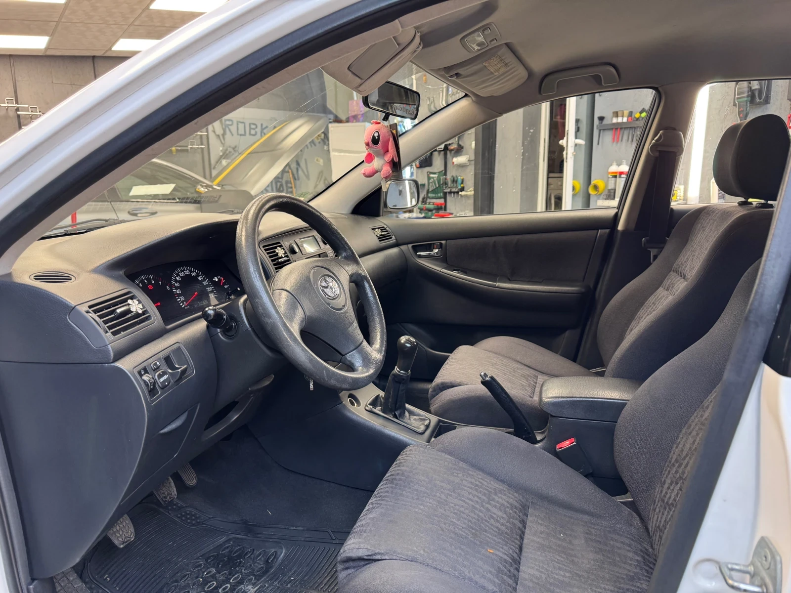 Toyota Corolla  - изображение 3