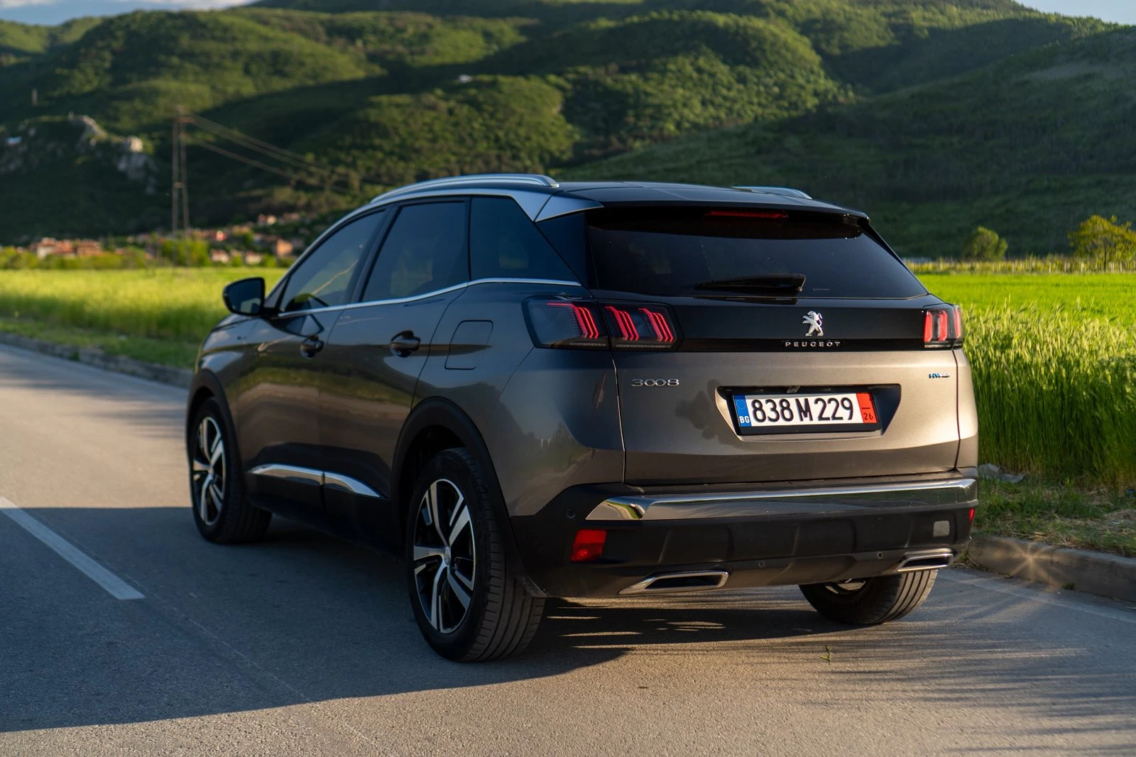 Peugeot 3008 GT* MATRIX* DISTRONIC, снимка 5 - Автомобили и джипове - 53823352