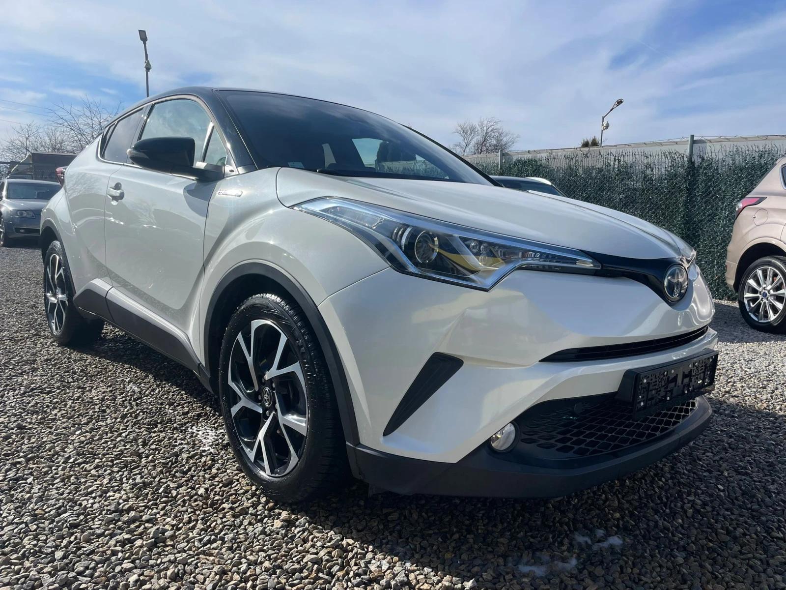 Toyota C-HR /ГАРАНЦИЯ