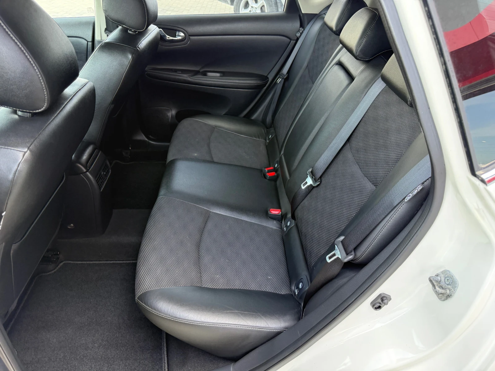 Nissan Pulsar 1.5 DCi / FULL / KOJA / NAVI / CAMERA / DISTRONIC  | Mobile.bg � ����������� 12