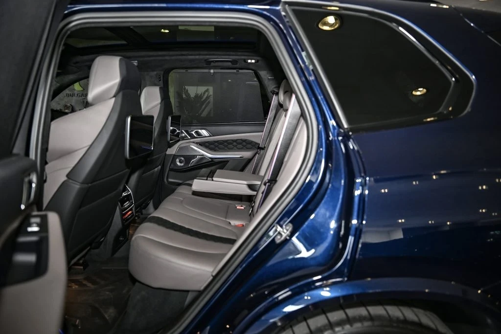 BMW X5M Competition Individual, снимка 13 - Автомобили и джипове - 54477543