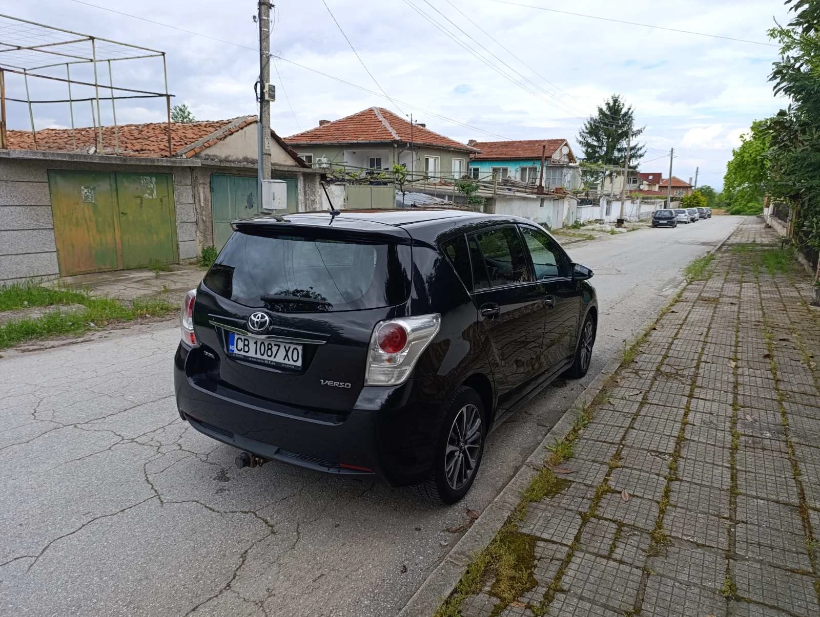 Toyota Verso, снимка 6 - Автомобили и джипове - 54786368