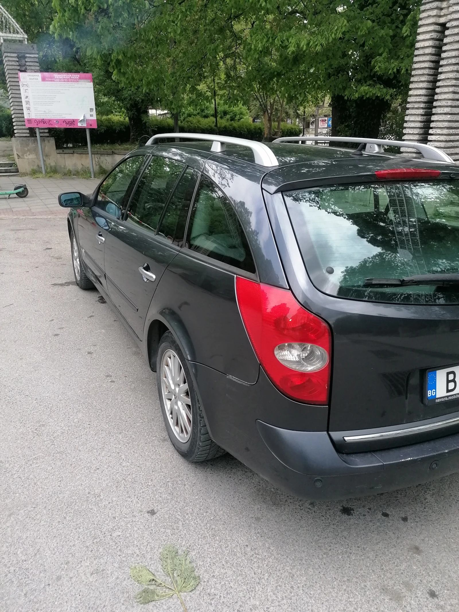 Renault Laguna, снимка 15 - Автомобили и джипове - 54555679
