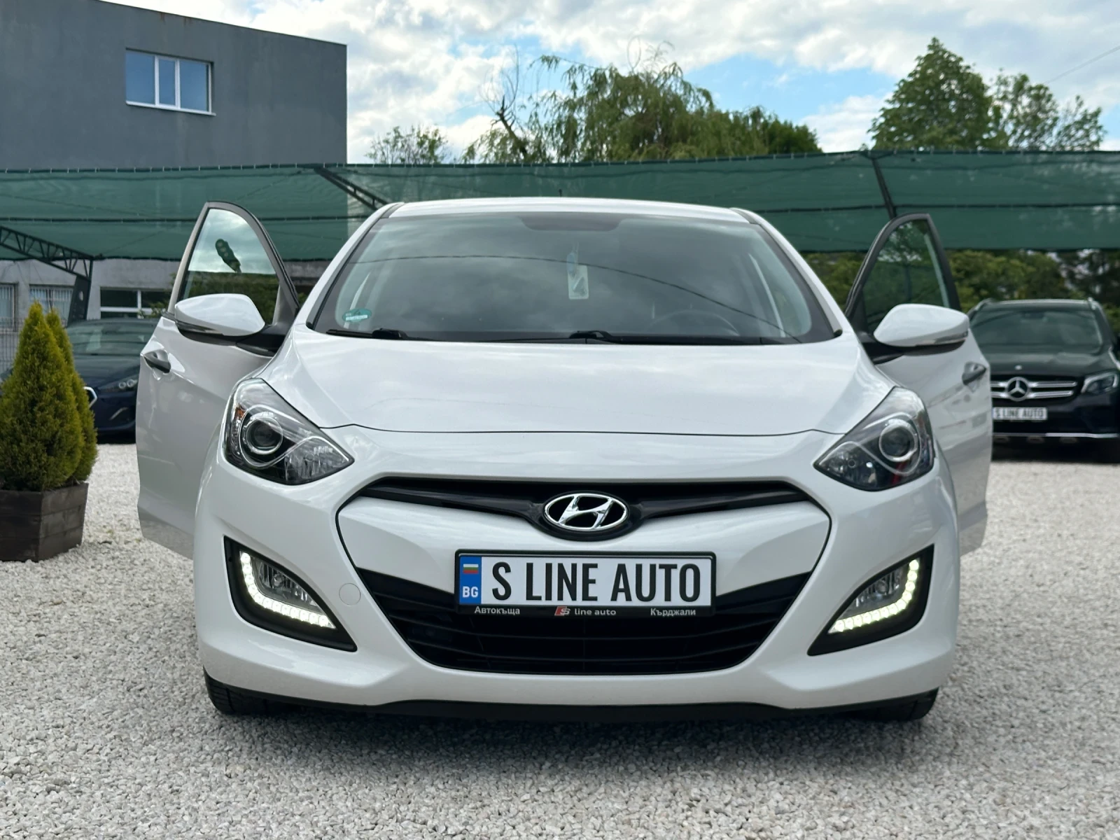 Hyundai I30 Classic* 1.4* 100k.c* Камера* , снимка 3 - Автомобили и джипове - 54597335