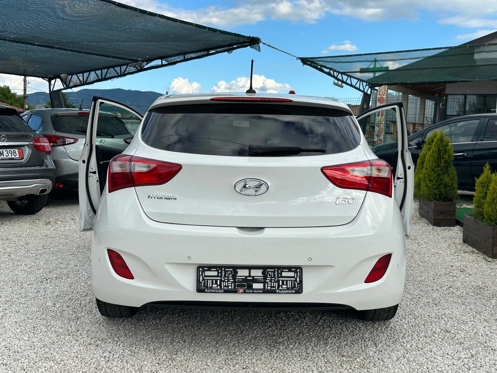 Hyundai I30 Classic* 1.4* 100k.c* Камера* , снимка 6 - Автомобили и джипове - 54597335