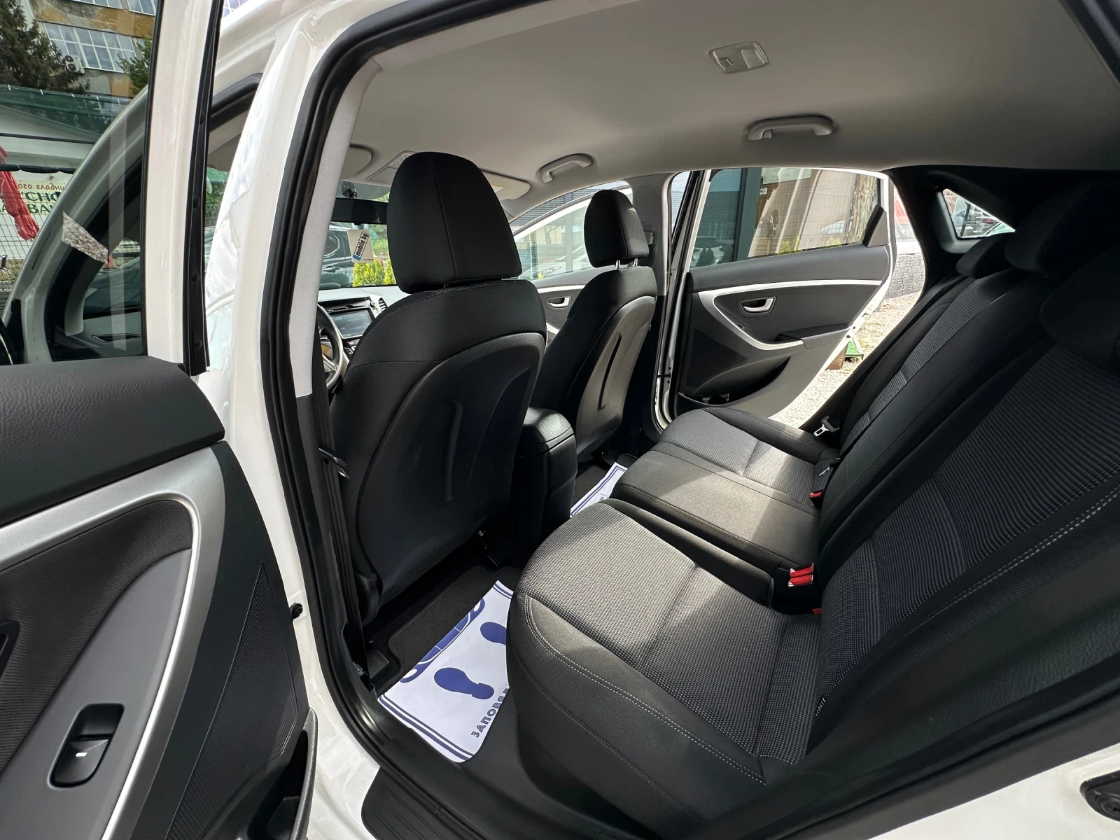 Hyundai I30 Classic* 1.4* 100k.c* Камера* , снимка 12 - Автомобили и джипове - 54597335