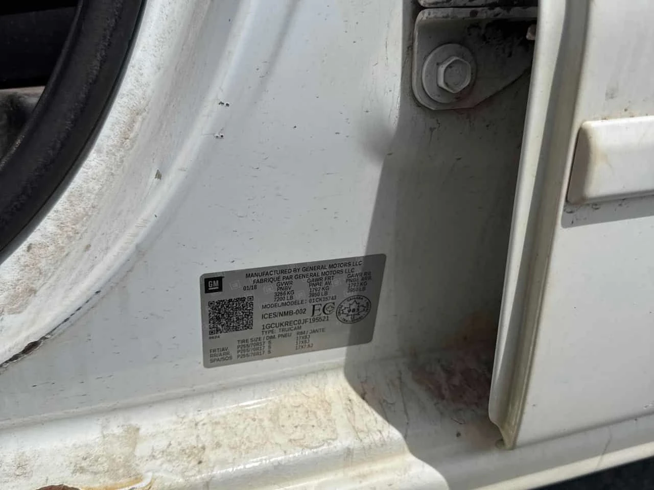Chevrolet Silverado * LT * CARFAX * KEYLESS * АВТОКРЕДИТ, снимка 10 - Автомобили и джипове - 54755538