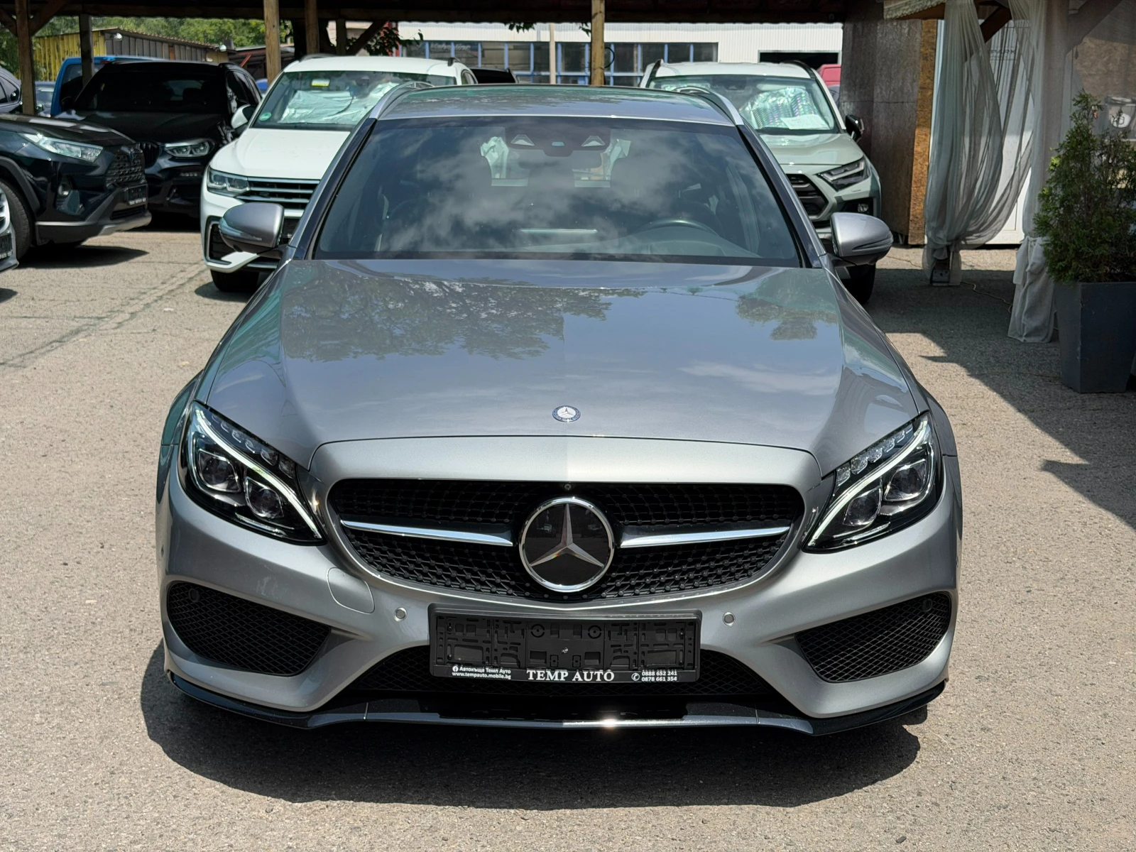 Mercedes-Benz C 250 D* AMG* СЕРВИЗНА КНИЖКА С ПЪЛНА ИСТОРИЯ , снимка 2 - Автомобили и джипове - 55218158