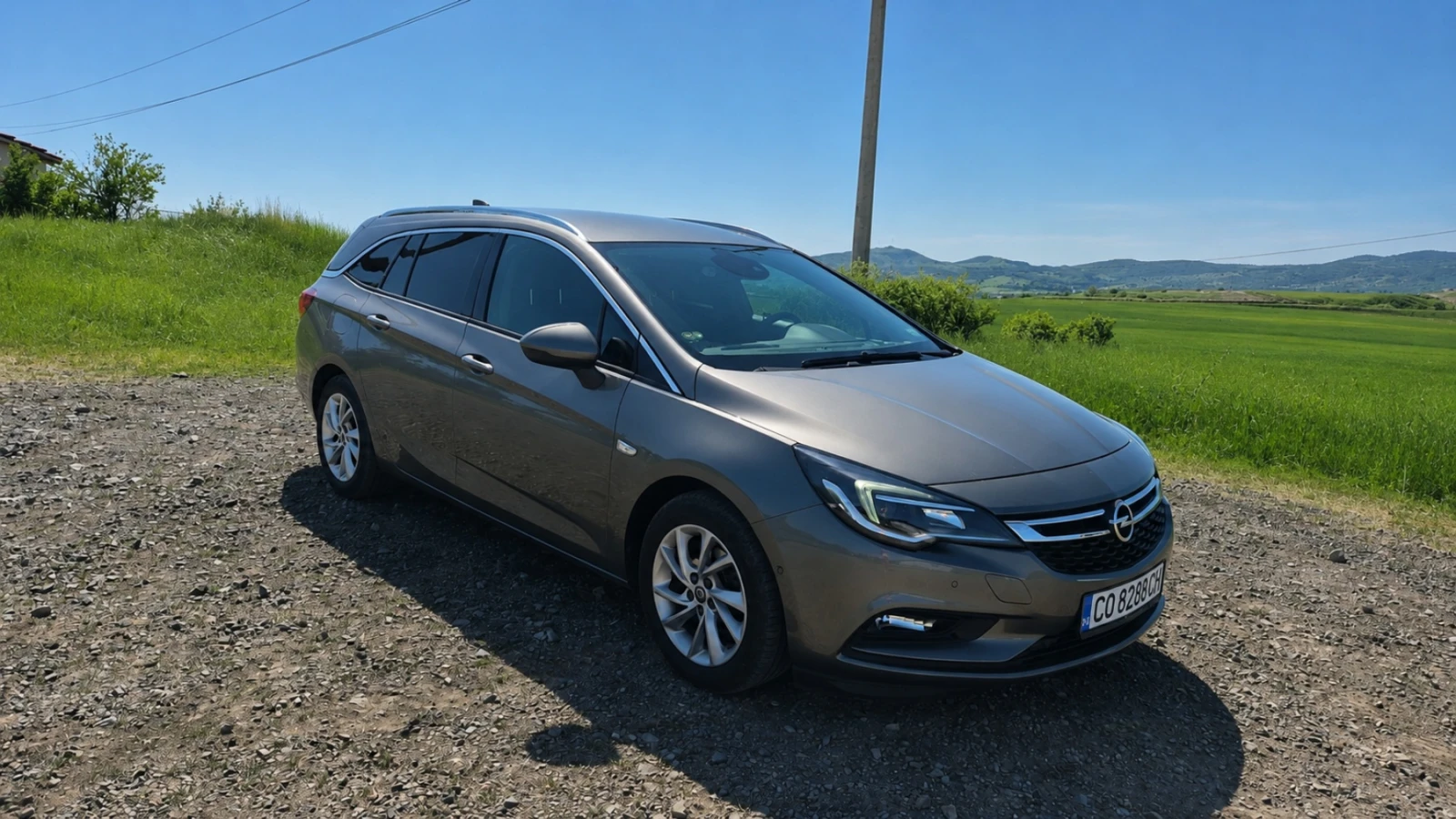 Opel Astra Sport Tourer 1.6 CDTI Innovation, снимка 3 - Автомобили и джипове - 55448226