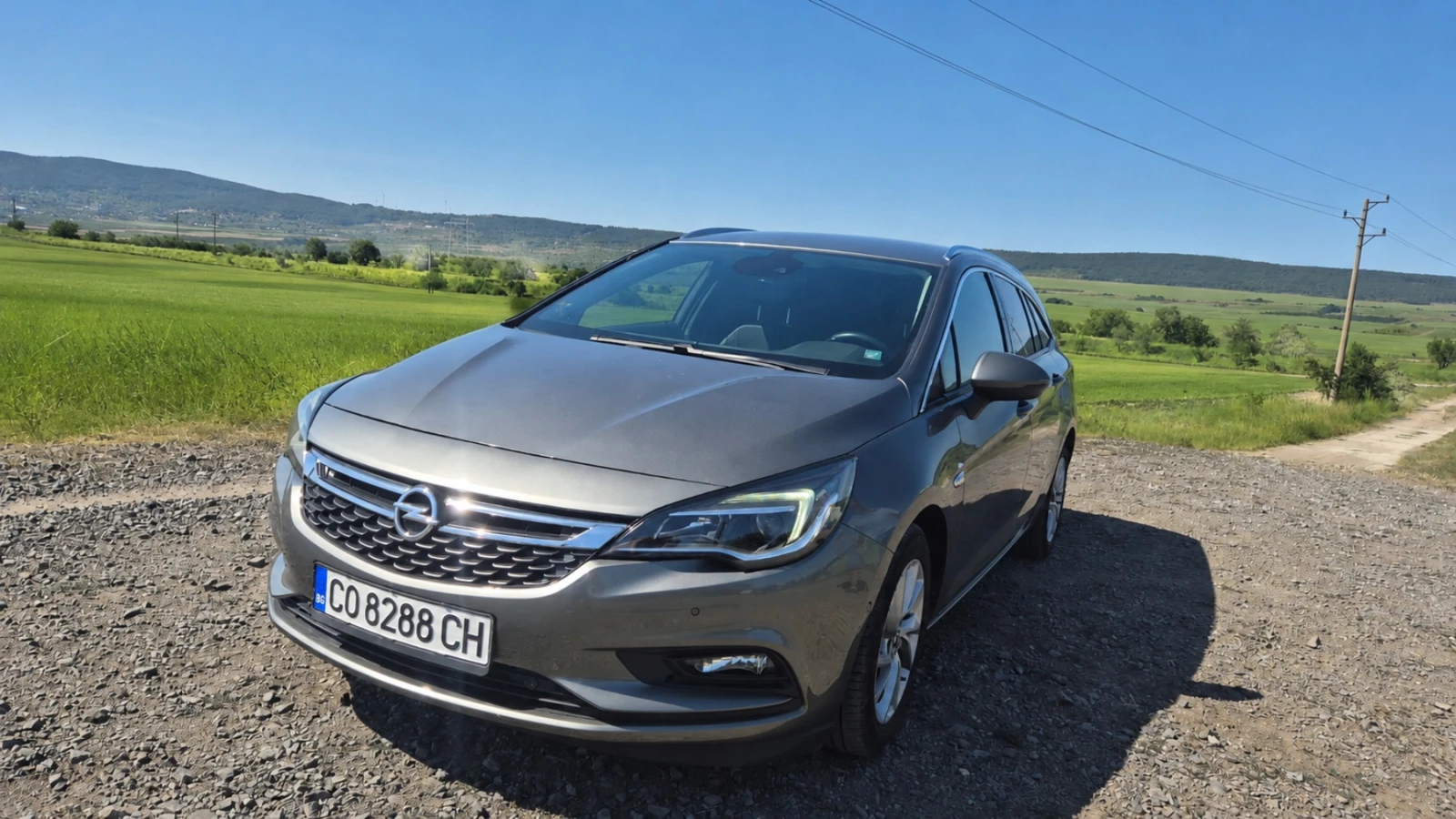 Opel Astra Sport Tourer 1.6 CDTI Innovation, снимка 2 - Автомобили и джипове - 55448226