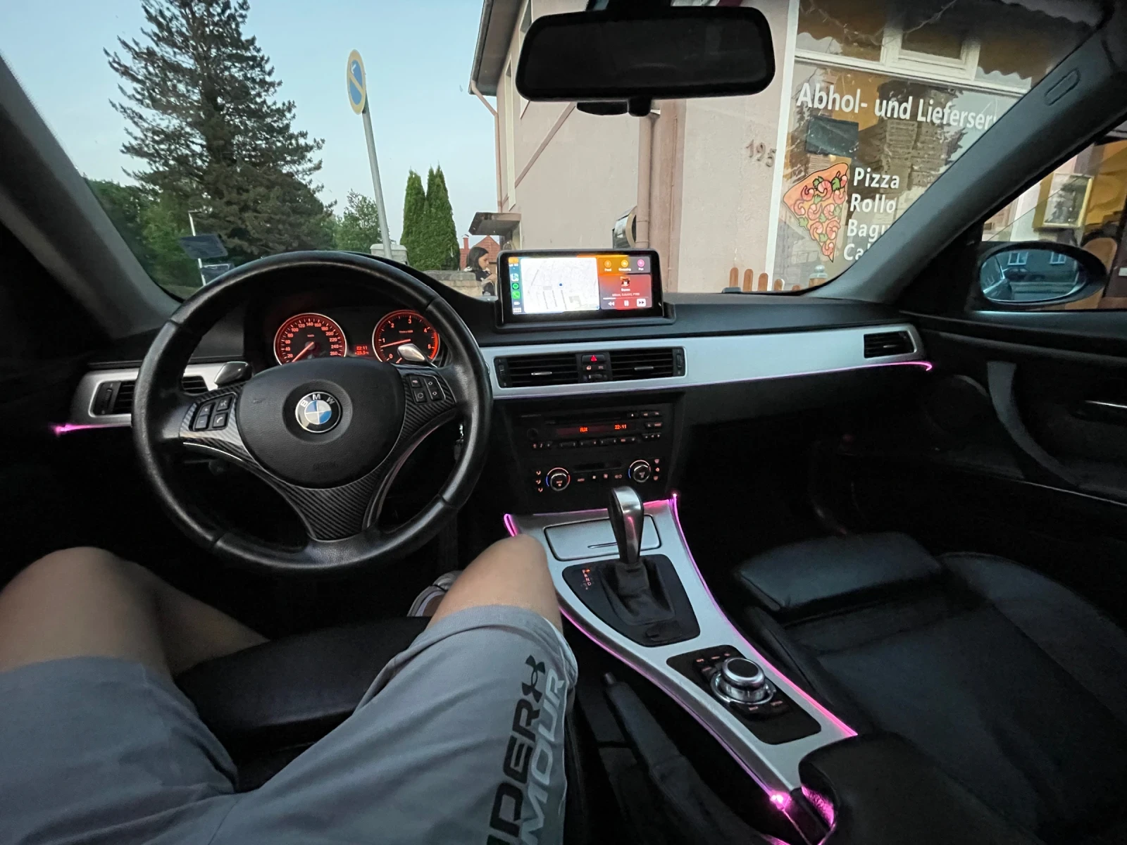 BMW 330, снимка 12 - Автомобили и джипове - 55890494