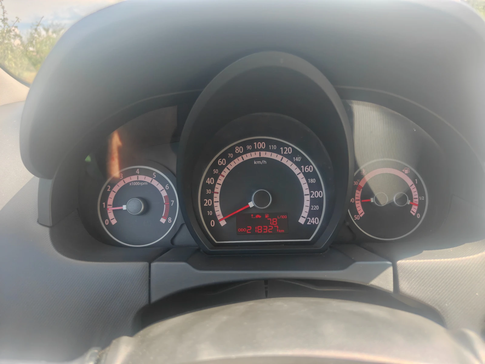 Kia Ceed 1.6 i, снимка 9 - Автомобили и джипове - 55939472