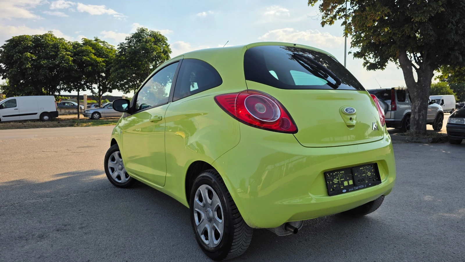 Ford Ka 1.2i/69hp/4-цилиндров, снимка 5 - Автомобили и джипове - 55944489