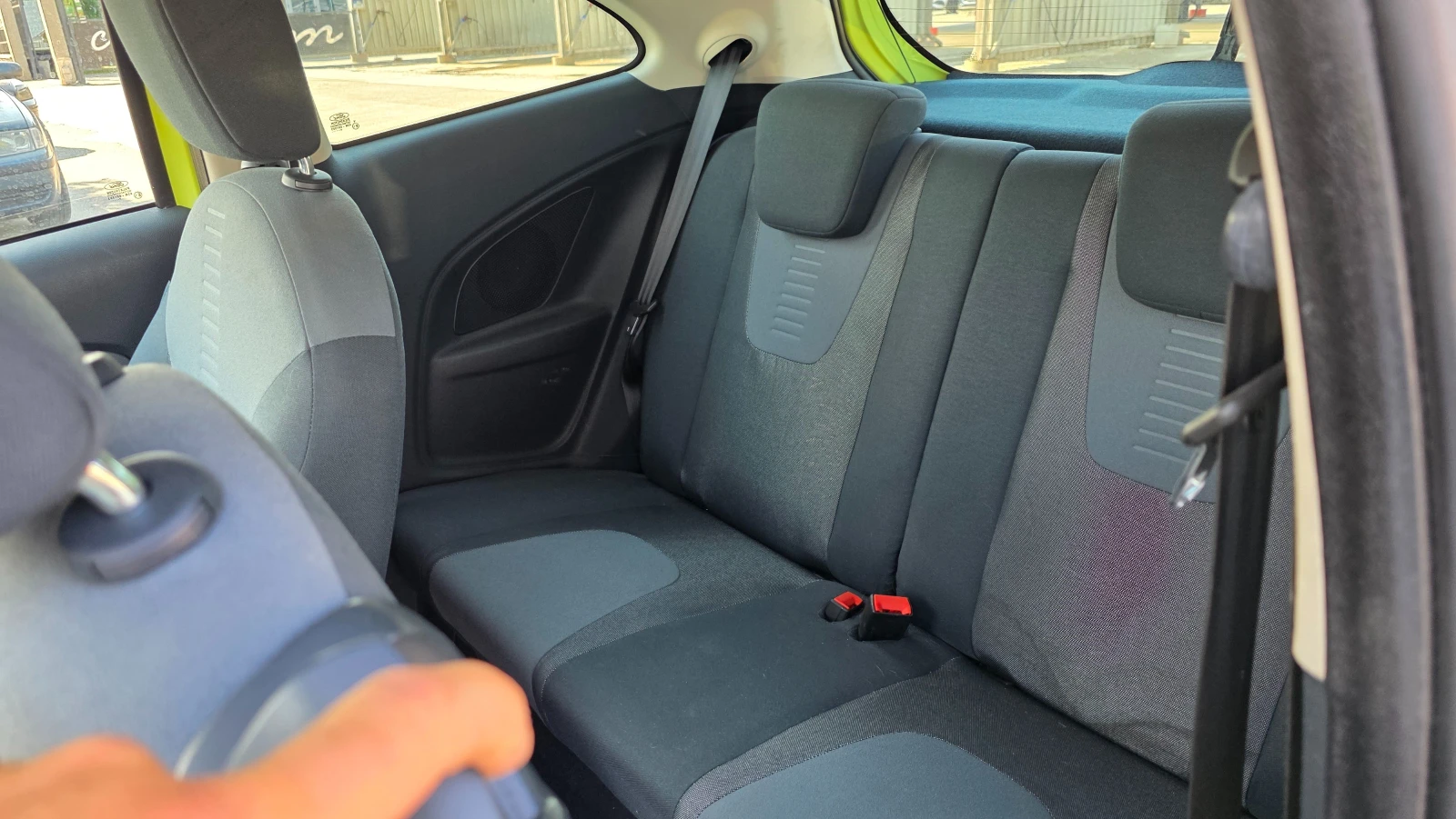 Ford Ka 1.2i/69hp/4-цилиндров, снимка 8 - Автомобили и джипове - 55944489