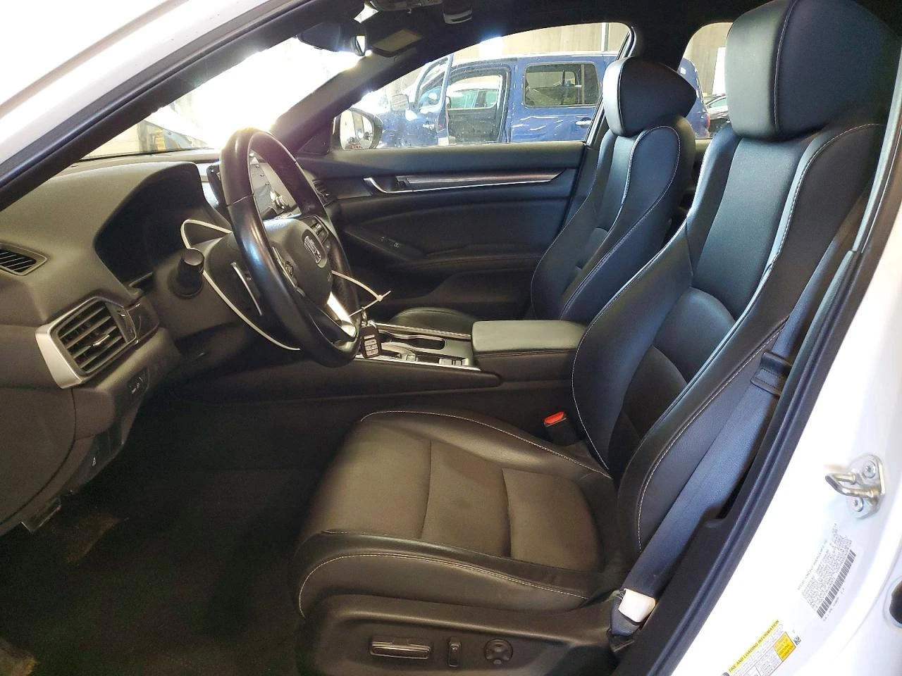 Honda Accord 1.5l Sport, снимка 7 - Автомобили и джипове - 56151059
